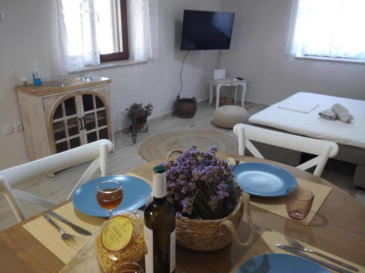 Paliokaliva Home Roussopoulio Luaran gambar